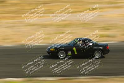 media/May-31-2025-CalClub SCCA (Sat) [[2c1a04e1ee]]/Race/Group 5/Turn 4b/